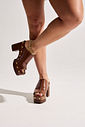 AIKO - TAMANCO PLATAFORMA FEMININO MARROM AIKO - TAMANCO PLATAFORMA FEMININO MARROM