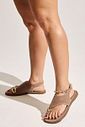 SALI - SANDÁLIA RASTEIRA FEMININA DEDO BEGE COM DOURADO SALI - SANDÁLIA RASTEIRA FEMININA DEDO BEGE COM DOURADO