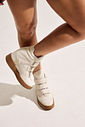SUKI - TÊNIS SNEAKER FEMININO OFF WHITE SUKI - TÊNIS SNEAKER FEMININO OFF WHITE