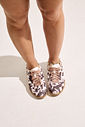 OTAVIA - TÊNIS FEMININO CADARÇOS VACA OFF WHITE COM MARROM OTAVIA - TÊNIS FEMININO CADARÇOS VACA OFF WHITE COM MARROM