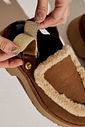 OZZY - CLOG FEMININO PELUCIADO CAMURÇA CAMEL OZZY - CLOG FEMININO PELUCIADO CAMURÇA CAMEL