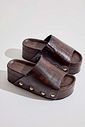 LARA - TAMANCO FEMININO FLATFORM CROCO MARROM LARA - TAMANCO FEMININO FLATFORM CROCO MARROM