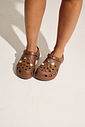 SIA - CHINELO BABUCHE FEMININO COM PINS MARROM SIA - CHINELO BABUCHE FEMININO COM PINS MARROM