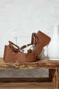SANDÁLIA FEMININA PLATAFORMA TIRAS CAMEL - BINA SANDÁLIA FEMININA PLATAFORMA TIRAS CAMEL - BINA