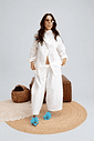 tiffany-tamanco-plumas-avestruz-azul Look feminino com Tamanco Tiffany turquesa e plumas