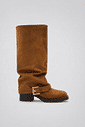amelie-bota-feminina-camel-3-em-1 Bota Feminina Amelie Camel lateral com a capa maior em modo slouch