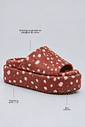 Detalhes do tamanco feminino plataforma estampa bambi camel Fifi