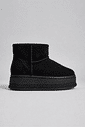 HIORI - BOTA FEMININA PELUCIADA COURO PRETA HIORI - BOTA FEMININA PELUCIADA COURO PRETA