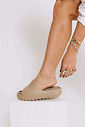 BUGY - CHINELO SLIDE FEMININO NUVEM BLUSH BUGY - CHINELO SLIDE FEMININO NUVEM BLUSH