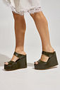 MILEY - TAMANCO PLATAFORMA FEMININO VERDE MILEY - TAMANCO PLATAFORMA FEMININO VERDE