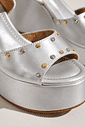 hailey-sandalia-feminina-salto-plataforma-prata HAILEY - SANDÁLIA PLATAFORMA FEMININA TACHAS PRATA