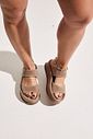 TAKA - PAPETE FLATFORM FEMININA CAMURÇA BEGE TAKA - PAPETE FLATFORM FEMININA CAMURÇA BEGE