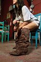 LISE - BOTA FEMININA CANO ALTO BICO FINO SUEDE ANIMAL PRINT
