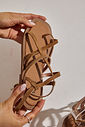 ZOE - SANDÁLIA RASTEIRA FEMININA TIRAS COURO CAMURÇA CAMEL ZOE - SANDÁLIA RASTEIRA FEMININA TIRAS COURO CAMURÇA CAMEL