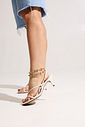 LAUREN - SANDÁLIA FEMININA SALTO BAIXO TIRAS DEDO OFF WHITE LAUREN - SANDÁLIA FEMININA SALTO BAIXO TIRAS DEDO OFF WHITE