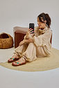 jasmim-sandalia-papete-pedras-camel Look feminino com Sandália Papete Jasmim camel