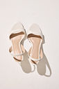 PILAR - SANDÁLIA FEMININA SALTO ALTO OFF WHITE PILAR - SANDÁLIA FEMININA SALTO ALTO OFF WHITE
