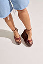 KRIS - SANDÁLIA PLATAFORMA FEMININA VINIL CAMEL KRIS - SANDÁLIA PLATAFORMA FEMININA VINIL CAMEL