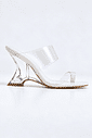 nic-tamanco-feminino-salto-acrilico-off-white Tamanco Feminino Nic Off White com vinil transparente vista lateral