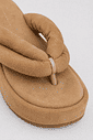 SAKURA - CHINELO FLATFORM TIRAS PUFFER CAMURÇA BEGE SAKURA - CHINELO FLATFORM TIRAS PUFFER CAMURÇA BEGE