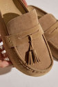 MALI - CLOG FEMININO CAMURÇA BEGE MALI - CLOG FEMININO CAMURÇA BEGE
