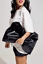 PIN - BOLSA FEMININA SACO MATELASSÊ PRETA PIN - BOLSA FEMININA SACO MATELASSÊ PRETA
