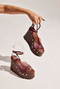 KRIS - SANDÁLIA PLATAFORMA FEMININA VINIL CAMEL KRIS - SANDÁLIA PLATAFORMA FEMININA VINIL CAMEL