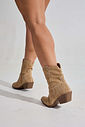 RUBIA - BOTA FEMININA CANO BAIXO COUNTRY COURO BEGE RUBIA - BOTA FEMININA CANO BAIXO COUNTRY COURO BEGE