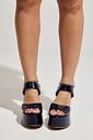 MILEY - TAMANCO PLATAFORMA FEMININO AZUL ESCURO MILEY - TAMANCO PLATAFORMA FEMININO AZUL ESCURO