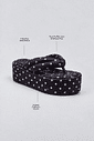Infográfico do Chinelo Flatform Poá Tiras Puffer Preto e Branco - Sakura destacando palmilha anatômica, tiras puffer com estampa poá e solado flatform de 4,5cm