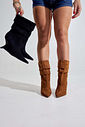 NARI - BOTA FEMININA CANO MÉDIO SUEDE PRETO NARI - BOTA FEMININA CANO MÉDIO SUEDE PRETO