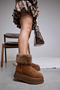 ANDY - BOTA FEMININA PELUCIADA CAMURÇA CAMEL ANDY - BOTA FEMININA PELUCIADA CAMURÇA CAMEL