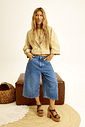 kalua-sandalia-plataforma-cortiça-marrom Look feminino com Sandália Kalua marrom plataforma