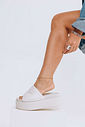 FIFI - TAMANCO FEMININO FLATFORM TIRA ACOLCHOADA OFF WHITE FIFI - TAMANCO FEMININO FLATFORM TIRA ACOLCHOADA OFF WHITE