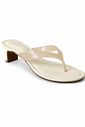Tamanco Salto Kitten Heels Isis Tira Vinil Off White Tamanco Salto Kitten Heels Isis Tira Vinil Off White