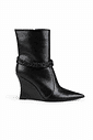 Bota Salto Wedge Fivela Cano Curto Roberta Bota Salto Wedge Fivela Cano Curto Roberta