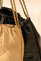 Bolsa saco hobo insp Chanel 22 couro original Preta Bolsa saco hobo insp Chanel 22 couro original Preta