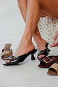 TAMANCO BICO FOLHA SALTO KITTEN HEELS LORENA PRETO TAMANCO BICO FOLHA SALTO KITTEN HEELS LORENA PRETO