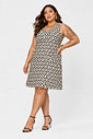 Vestido Curto Estampado Plus Size Infinita Cor Vestido Curto Estampado Plus Size Infinita Cor
