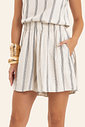 Shorts Feminino Em Linho Maquinetado Evasê Endless