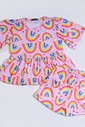 CONJUNTO MENINA BATA E SHORTS ARCO IRIS