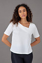 Blusa Feminina Gola Assimétrica Off White