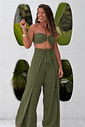 Conjunto calça & macacão verde oliva Conjunto calça & macacão verde oliva