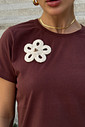 T SHIRT _  FLOR CROCHÊ  [HAND-MADE]