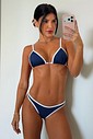 CONJUNTO: TOP SIMPLE E CALCINHA DUDA MARINE CONJUNTO: TOP SIMPLE E CALCINHA DUDA MARINE