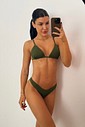 Conjunto: TOP LOLA E CALCINHA ASA DELTA EXÉRCITO Conjunto: TOP LOLA E CALCINHA ASA DELTA EXÉRCITO