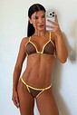 CONJUNTO: TOP SIMPLE E CALCINHA SUZY ÂMBAR CONJUNTO: TOP SIMPLE E CALCINHA SUZY ÂMBAR