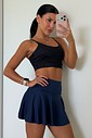 CONJUNTO: TOP FIT BLACK E SHORT SAIA ACTIVE NAVY
