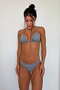 CONJUNTO: TOP SIMPLE E CALCINHA DUDA XADREZ PRETO CONJUNTO: TOP SIMPLE E CALCINHA DUDA XADREZ PRETO