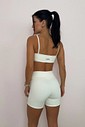 Conjunto: TOP E SHORTS CHANTILLY Conjunto: TOP E SHORTS CHANTILLY